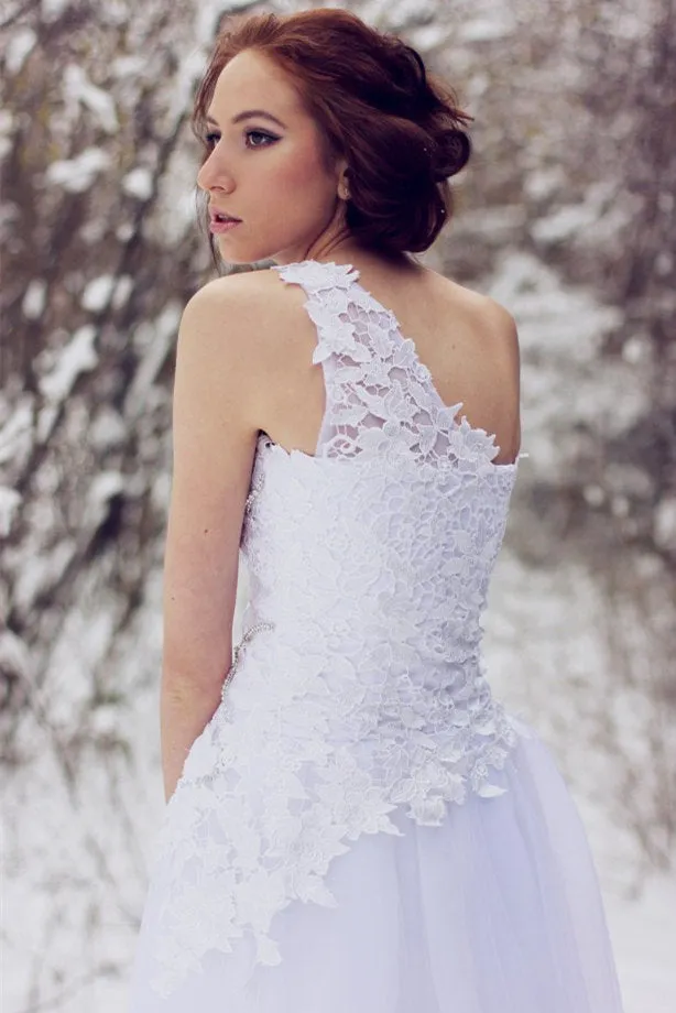 A-line One-shoulder Knee Length Tulle Lace Applique Prom Dress