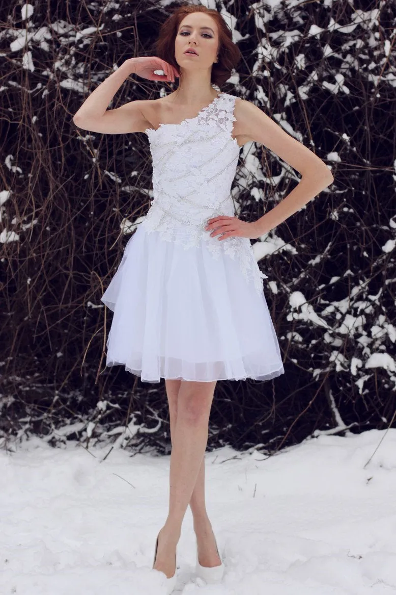 A-line One-shoulder Knee Length Tulle Lace Applique Prom Dress