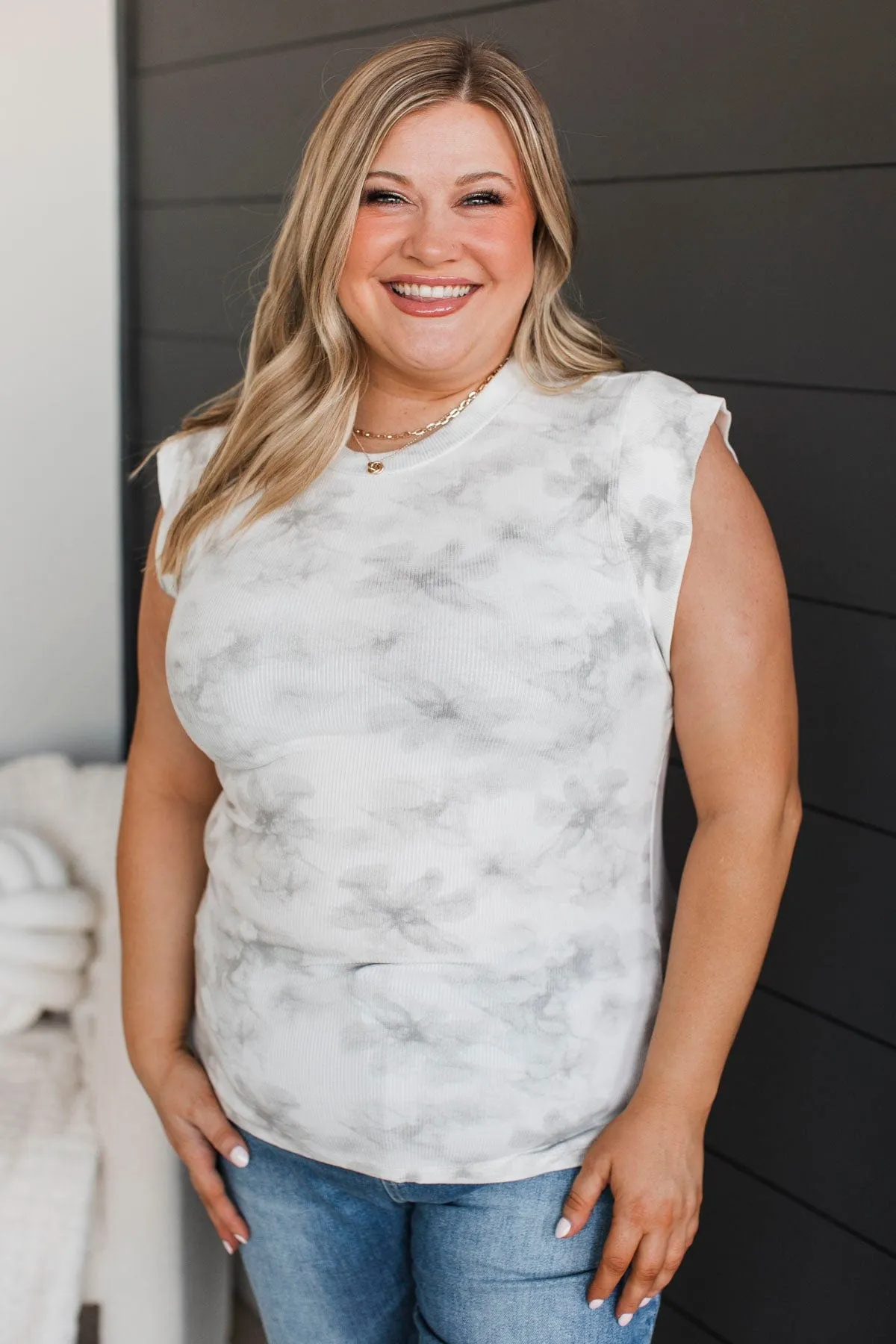 A Real Wonder Ribbed Floral Top- Light Grey