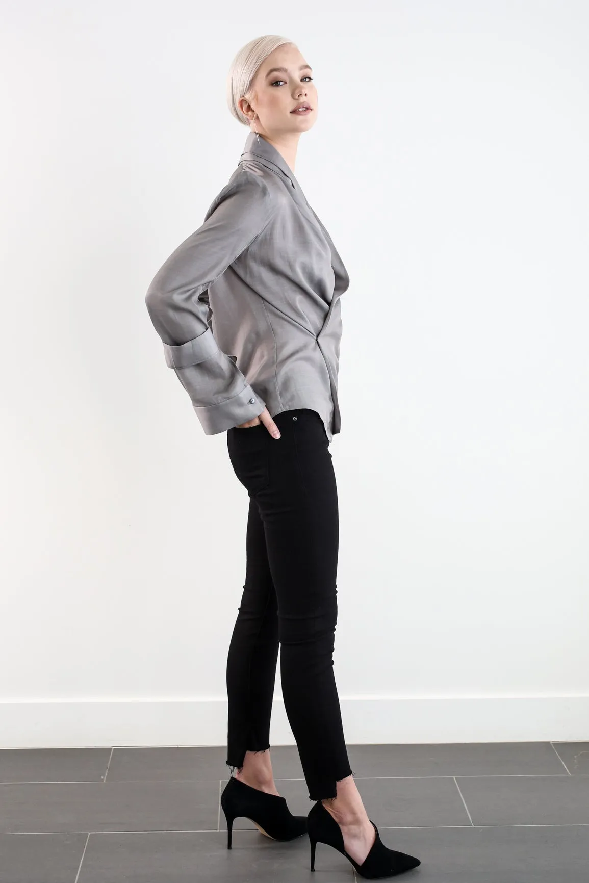 ALYSTER BLOUSE - GRAPHITE