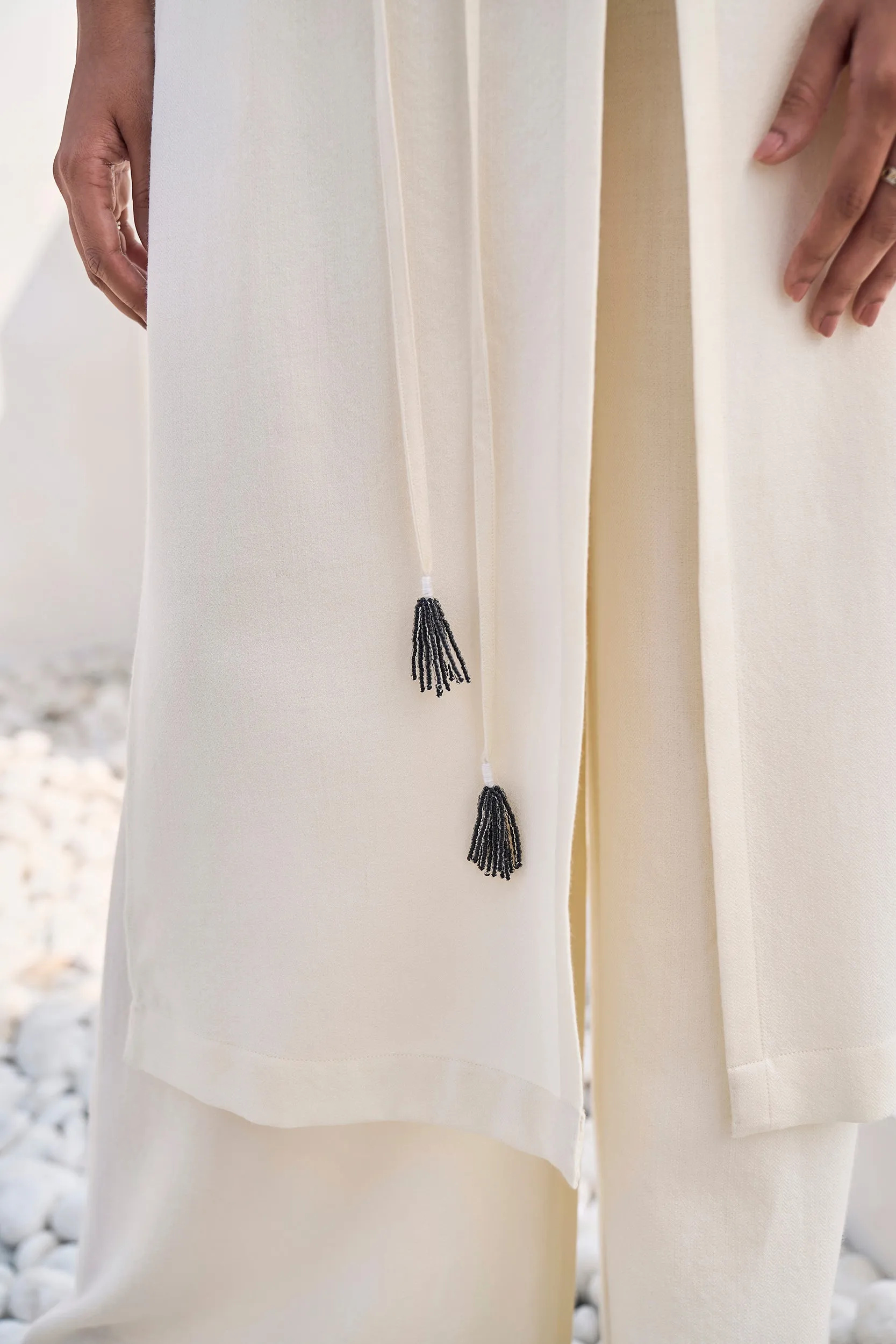 Berlin Woollen Top (Black & Ivory)
