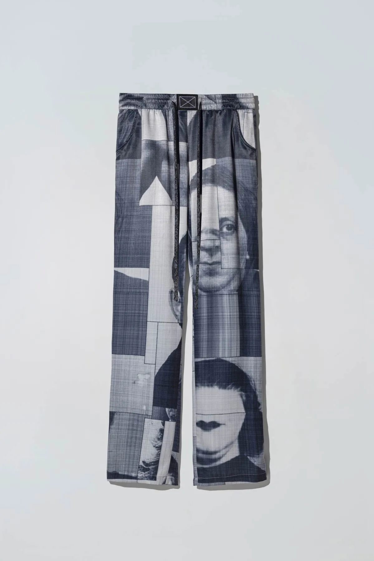 Black List Print Liberty Suitpants Grey