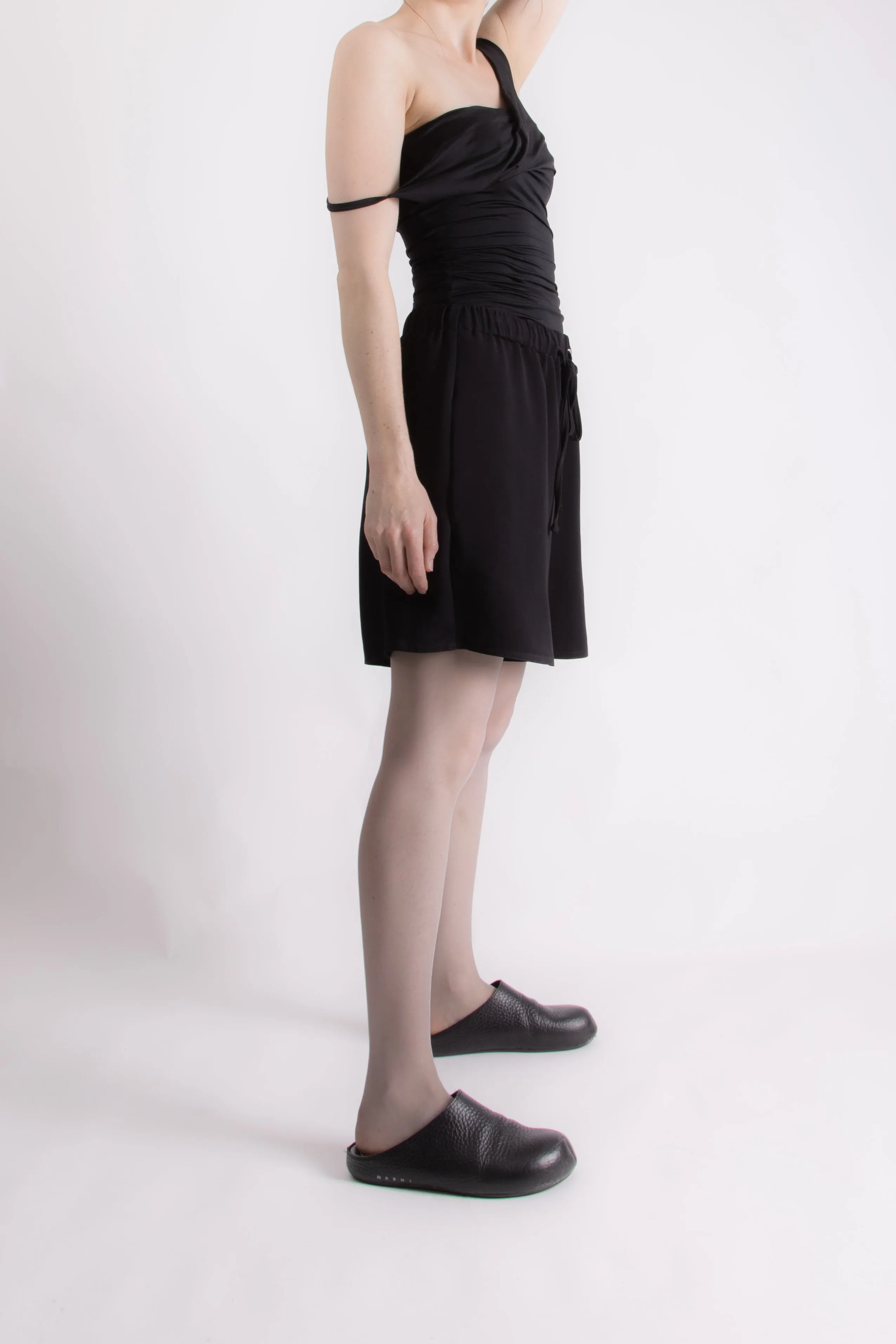 Easy Midi Short - Black Crepe (PO)