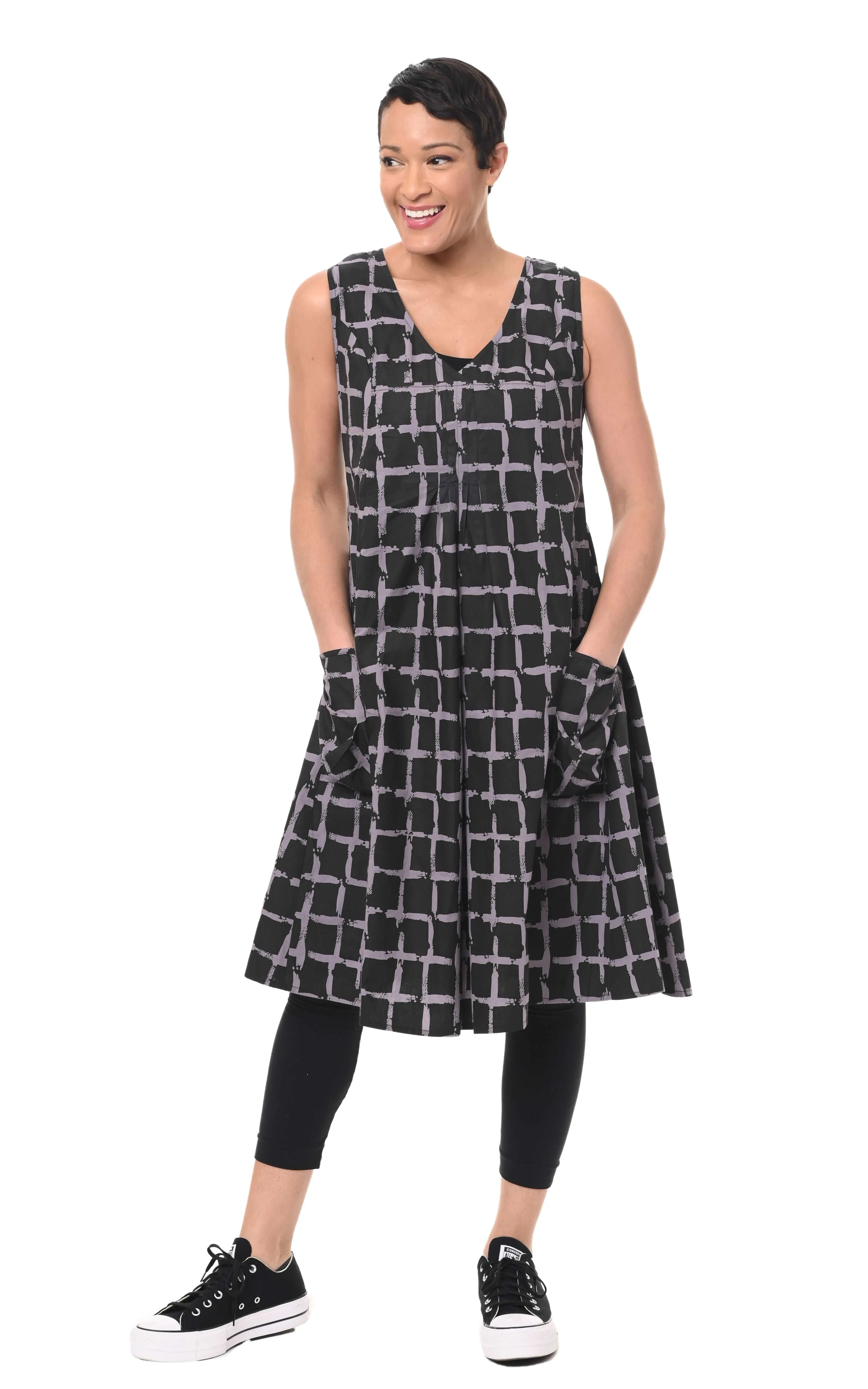 FINAL SALE CV656 Poppie Dress in Black Gray Dissolve*
