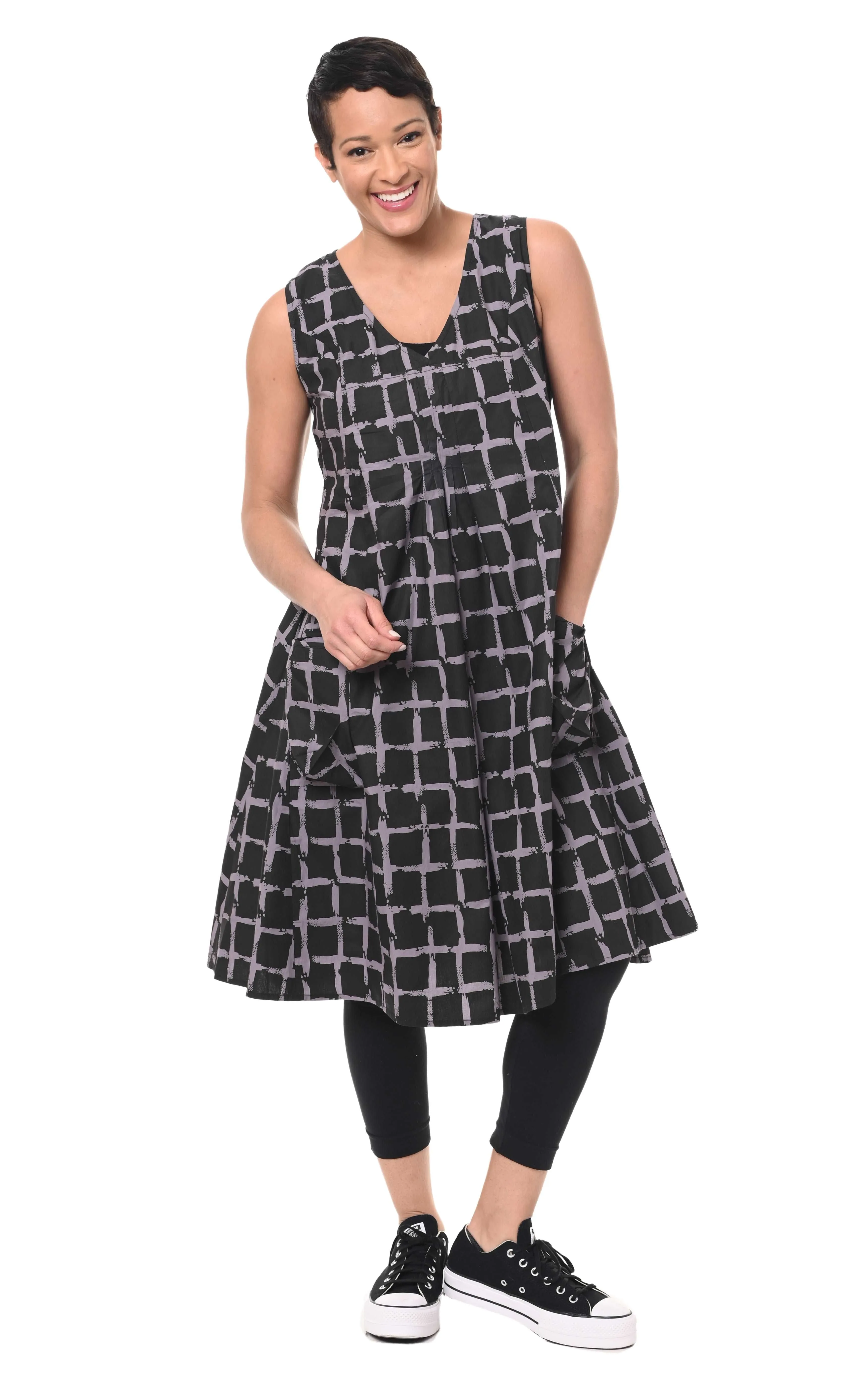 FINAL SALE CV656 Poppie Dress in Black Gray Dissolve*