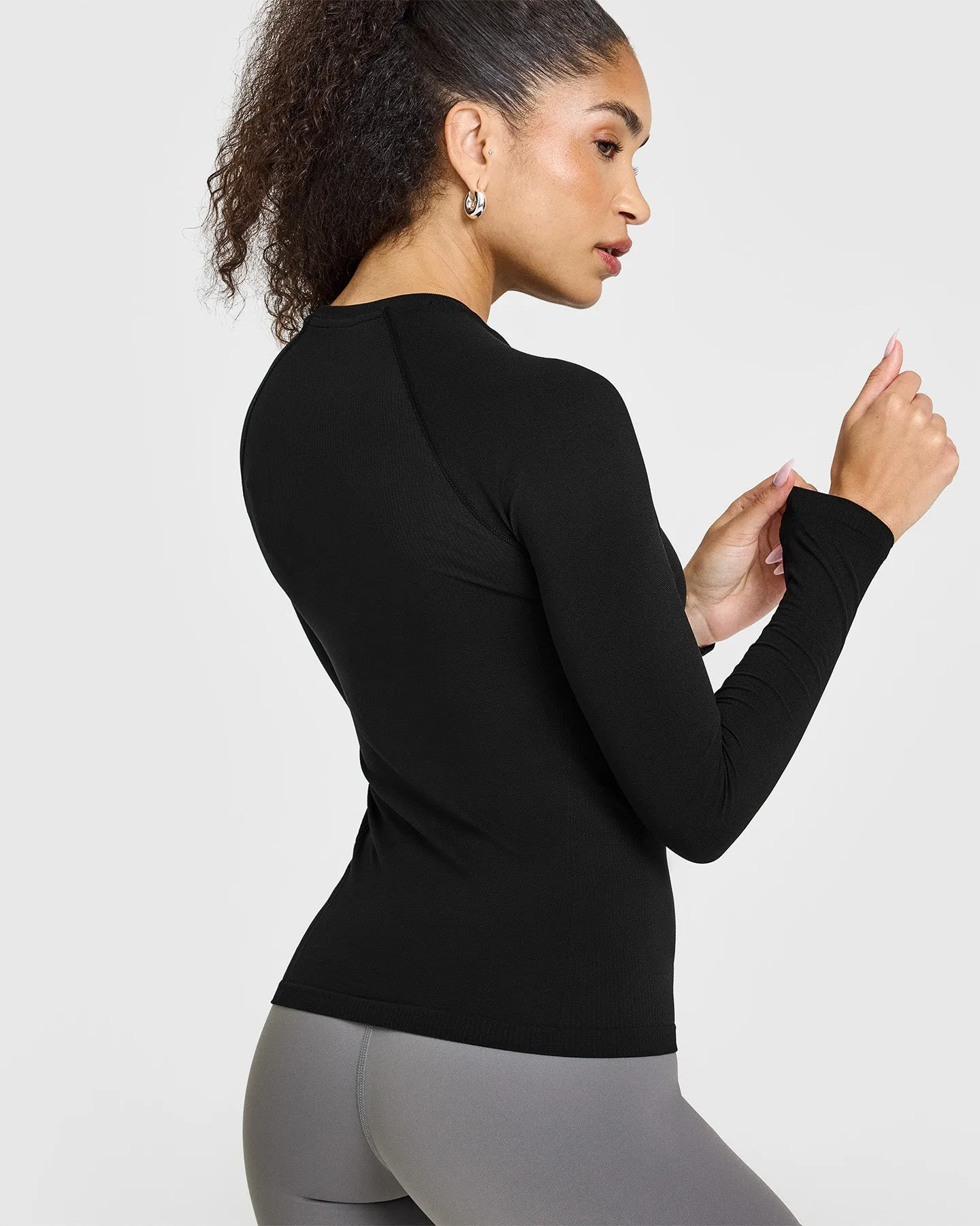 Go To Seamless Fitted Long Sleeve Top | Black
