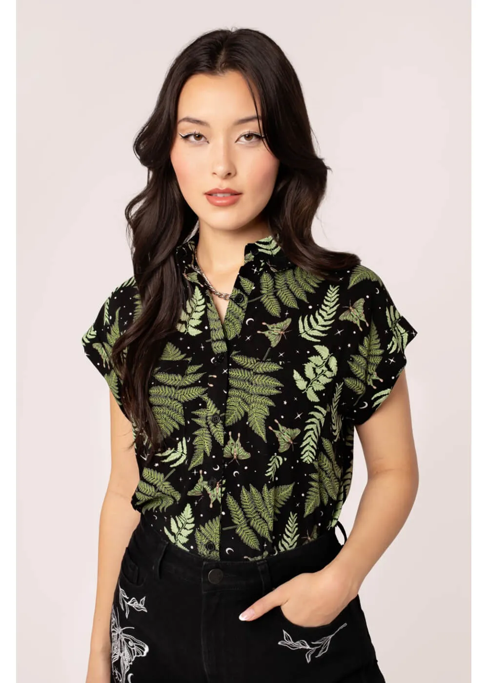 Hell Bunny Gaia Leaves 40's Shirt Black