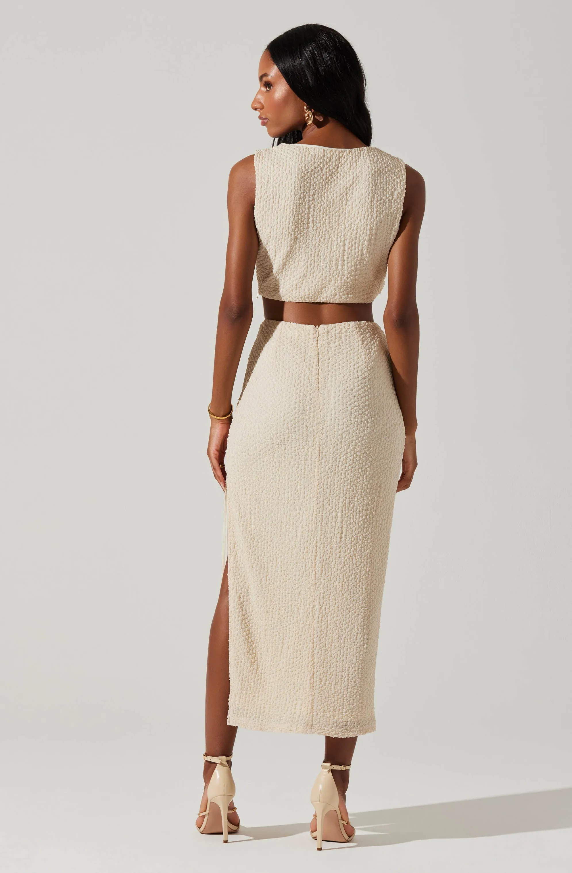 Keely Textured Sleeveless Crop Top