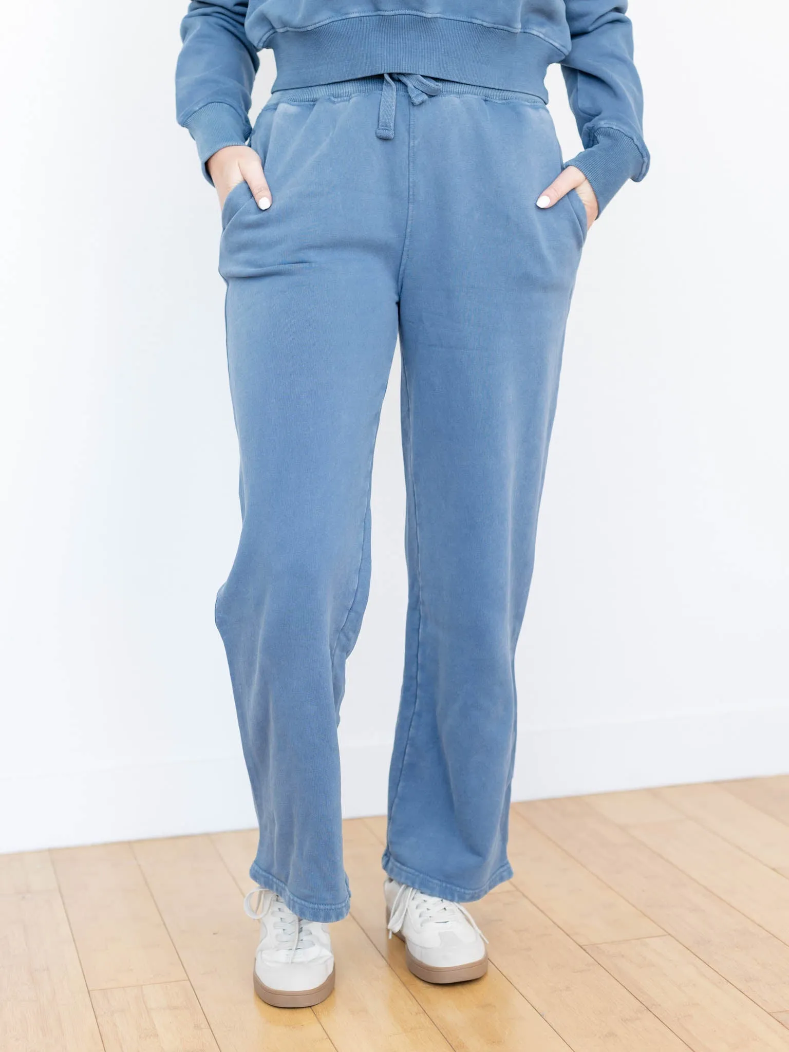 Luxe Stream Mineral Straight Pant