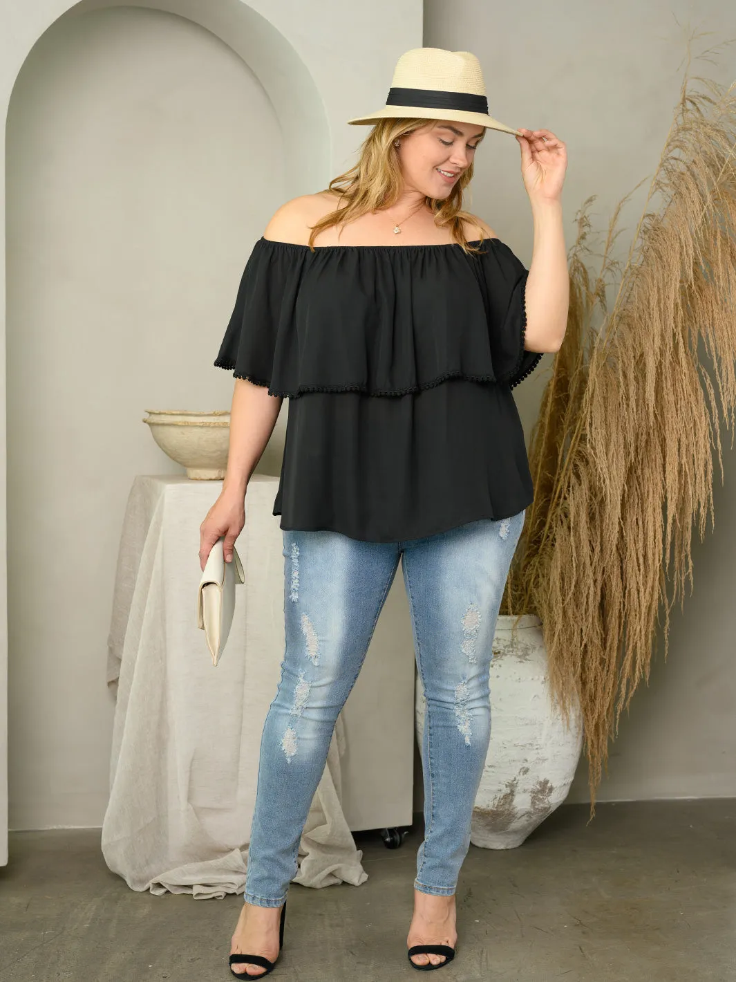 PLUS SIZE OFF SHOULDER RUFFLE TOP