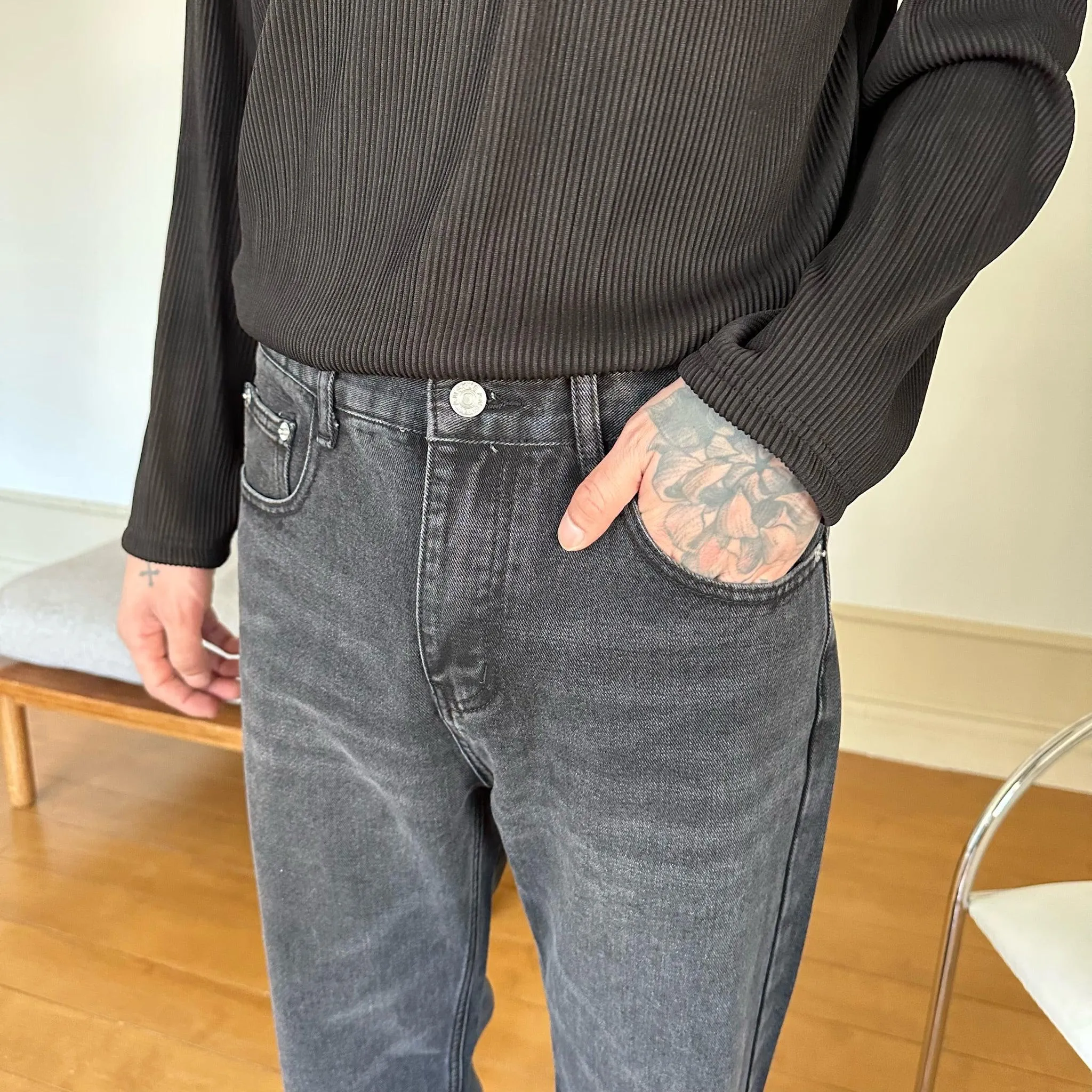 Side Slit Straight Leg Jeans