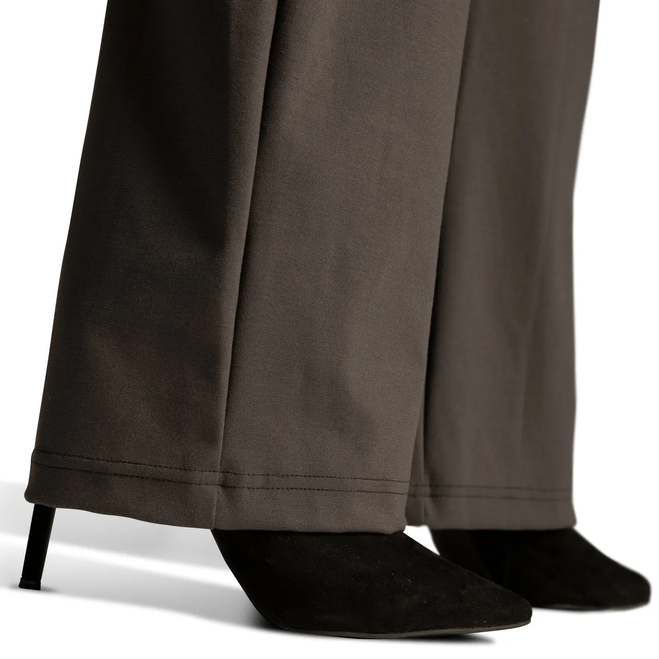 The Essential Straight Leg Pant - Limited Edition