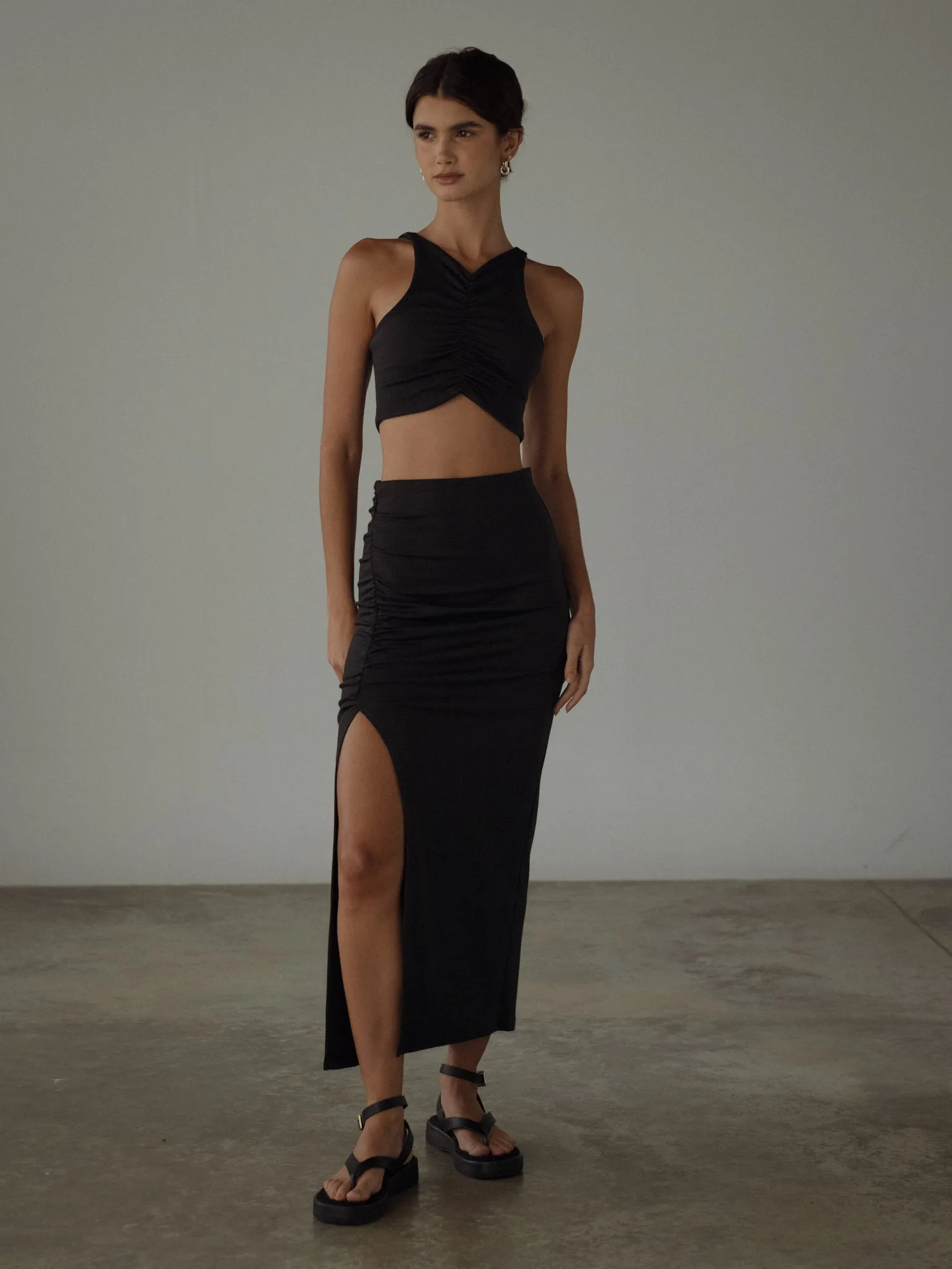 TOP DRAPED - BLACK