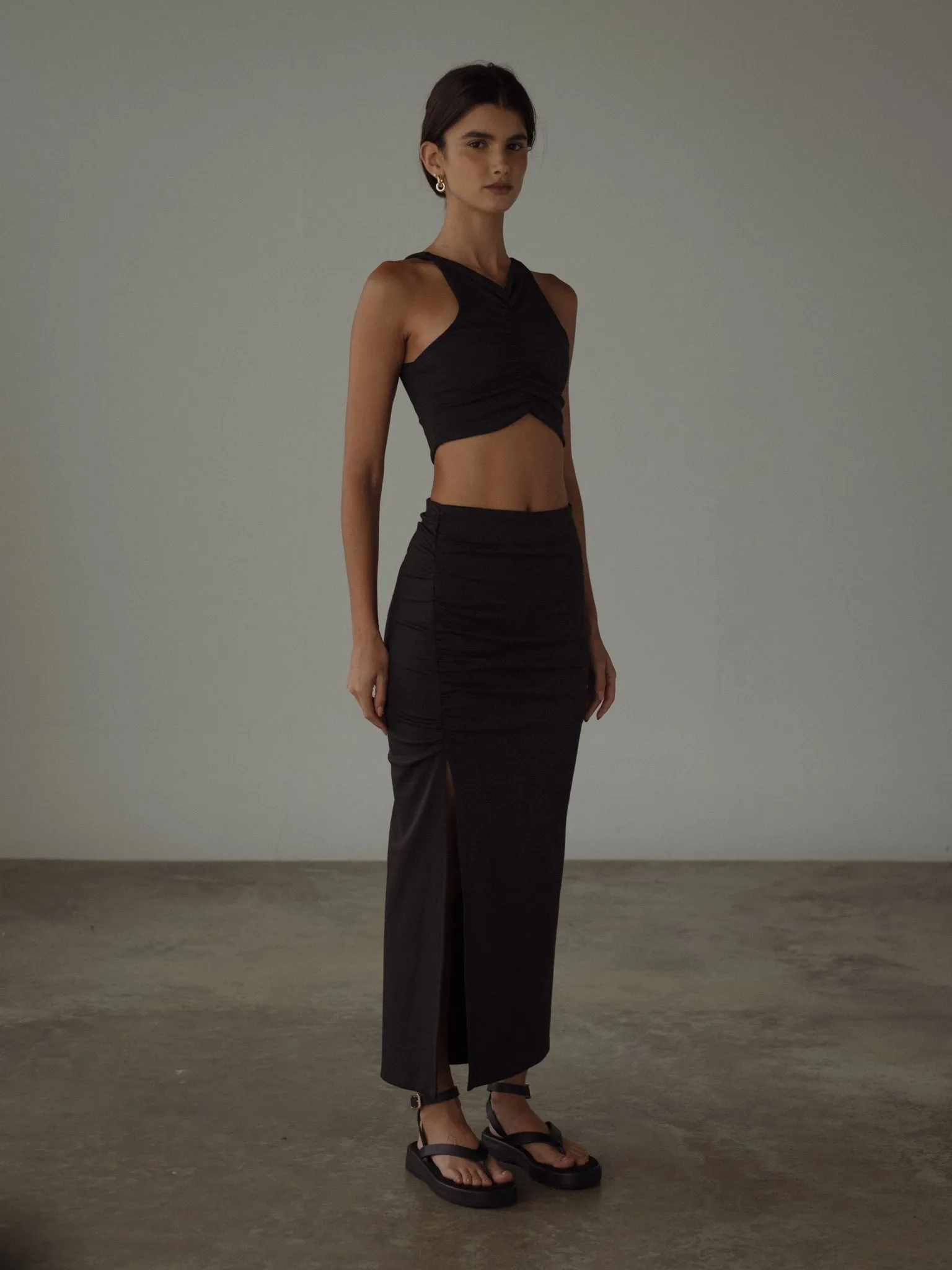 TOP DRAPED - BLACK