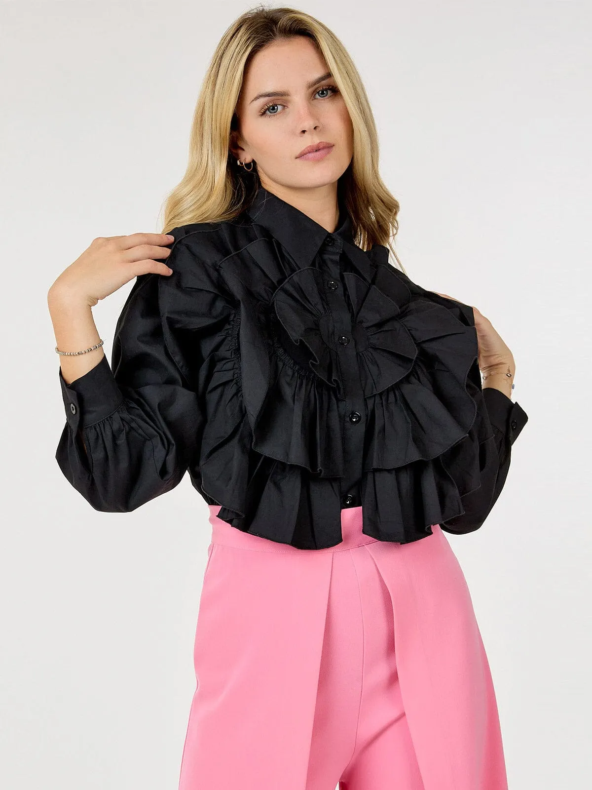 WOMEN'S LONG SLEEVE BUTTON CLOSURE RUFFLE DETAILED BLOUSE