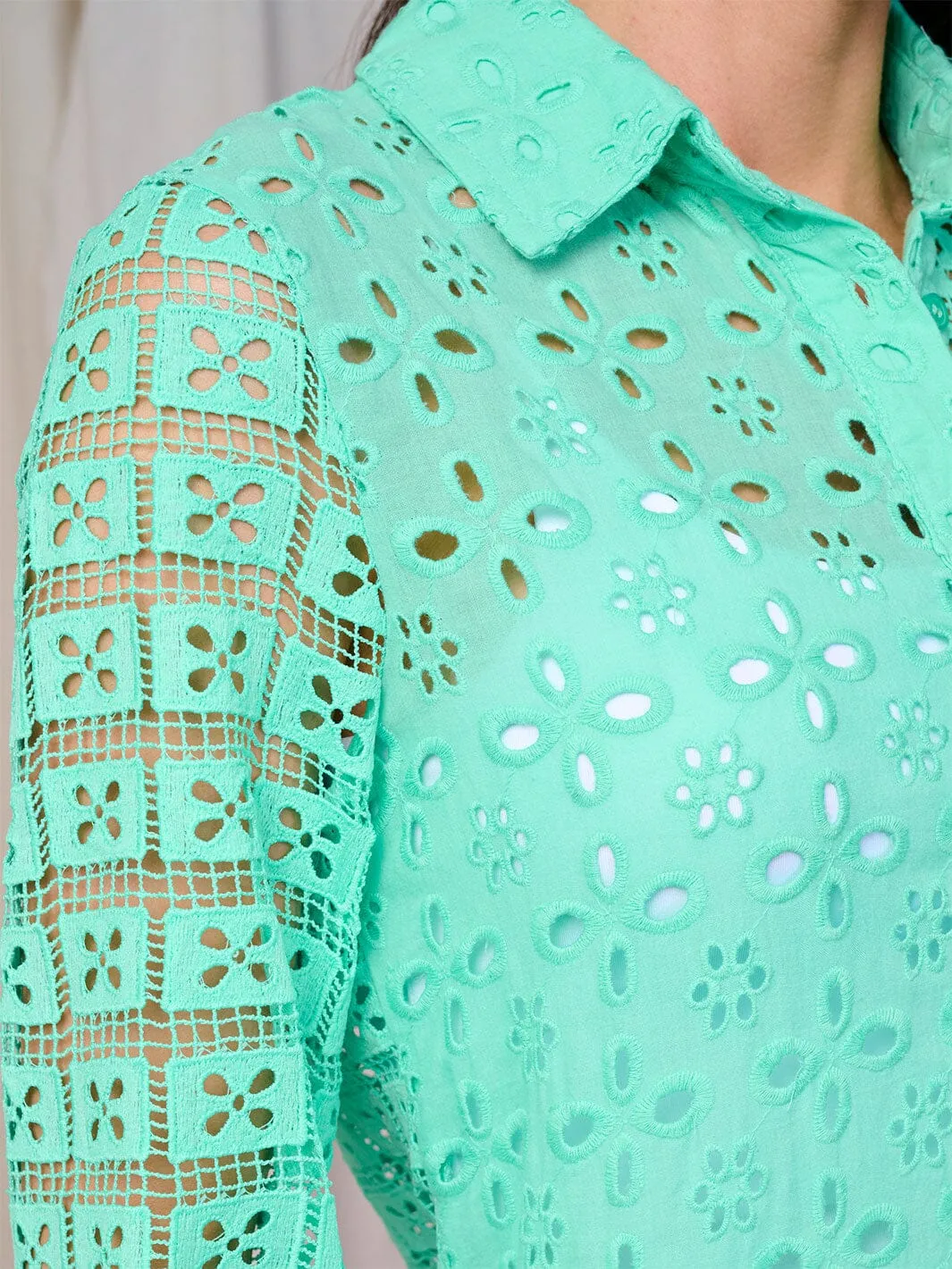 WOMEN'S LONG SLEEVE BUTTON UP EYELET BLOUSE