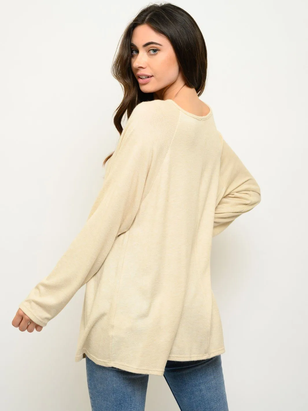 WOMEN'S LONG SLEEVE V-NECK BUTTON UP TOP