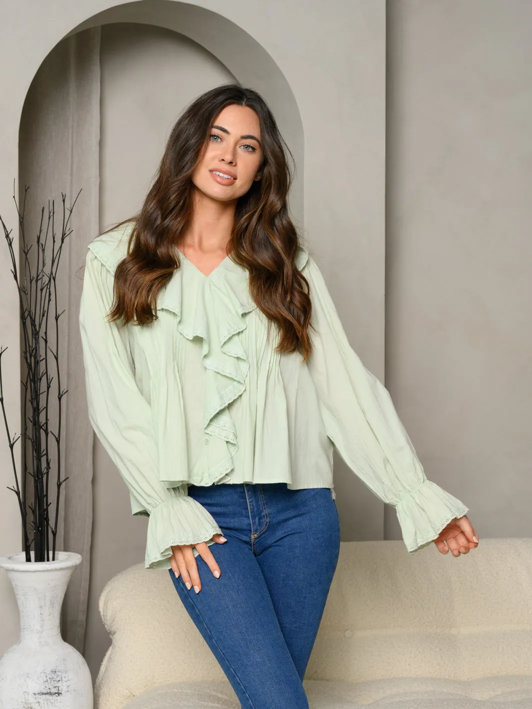 WOMEN'S LONG SLEEVE V-NECK RUFFLE BLOUSE TOP