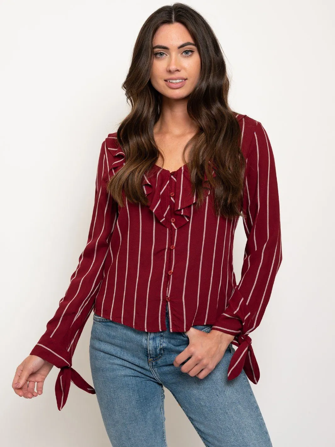 WOMEN'S RUFFLE BUTTON UP LONG SLEEVE TOP