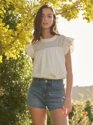 WOMEN'S SHORT RUFFLE SLEEVE EYELET DETAILED BLOUSE TOP