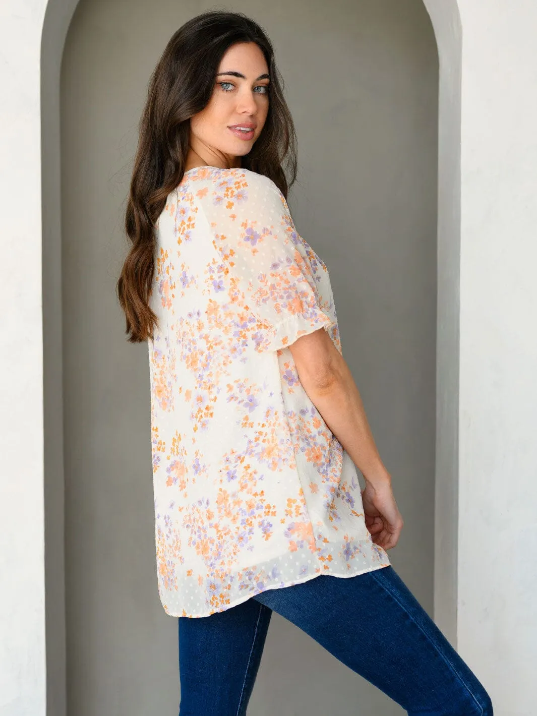 WOMEN'S SHORT RUFFLE SLEEVE FLORAL SWISS TOP