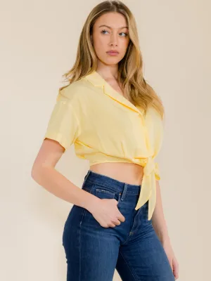 WOMEN'S SHORT SLEEVE BUTTON UP CROP TOP