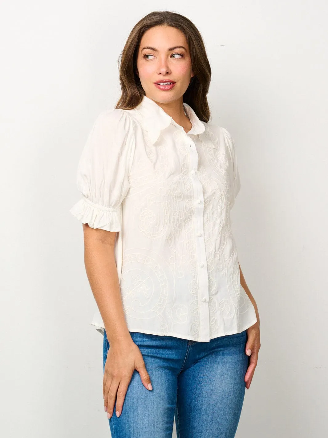 WOMEN'S SHORT SLEEVE EMBROIDERY DETAILED BLOUSE TOP
